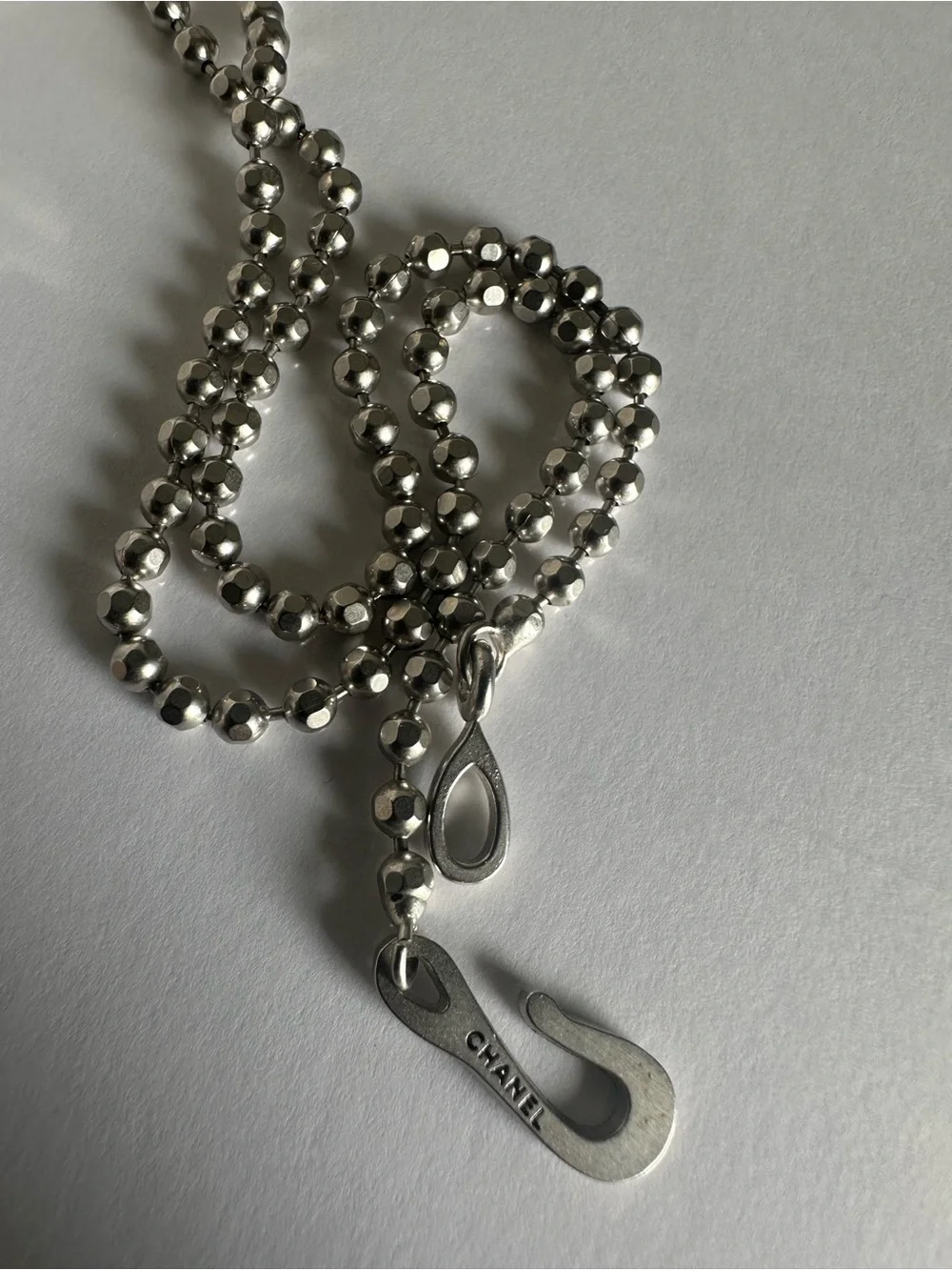 Vintage CHANEL 98A Silver Quilted Camellia CC Necklace 16” Box
